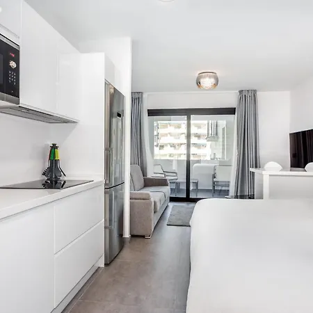 By Riva - Cozy, Contemporary In Puerto Banus Gardens Apartment Marbella