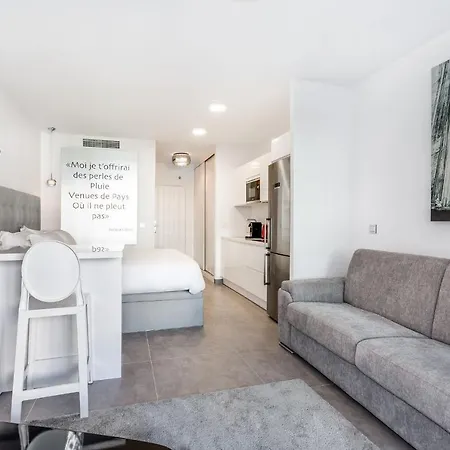 By Riva - Cozy, Contemporary In Puerto Banus Gardens * Marbella