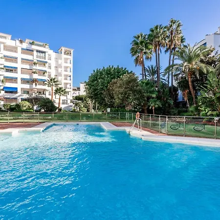 By Riva - Cozy, Contemporary In Puerto Banus Gardens Apartment Marbella