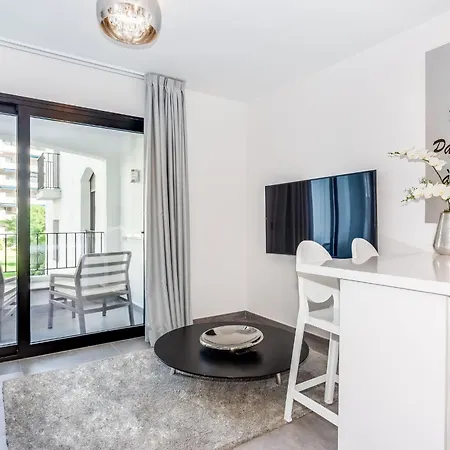 By Riva - Cozy, Contemporary In Puerto Banus Gardens Apartment *