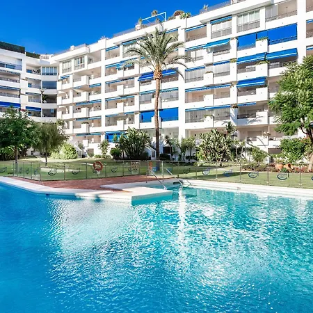By Riva - Cozy, Contemporary In Puerto Banus Gardens *