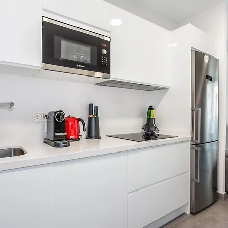 By Riva - Cozy, Contemporary In Puerto Banus Gardens *